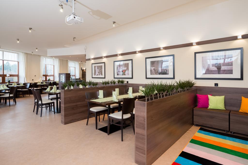 Hotel Slavia Boskovice Buitenkant foto