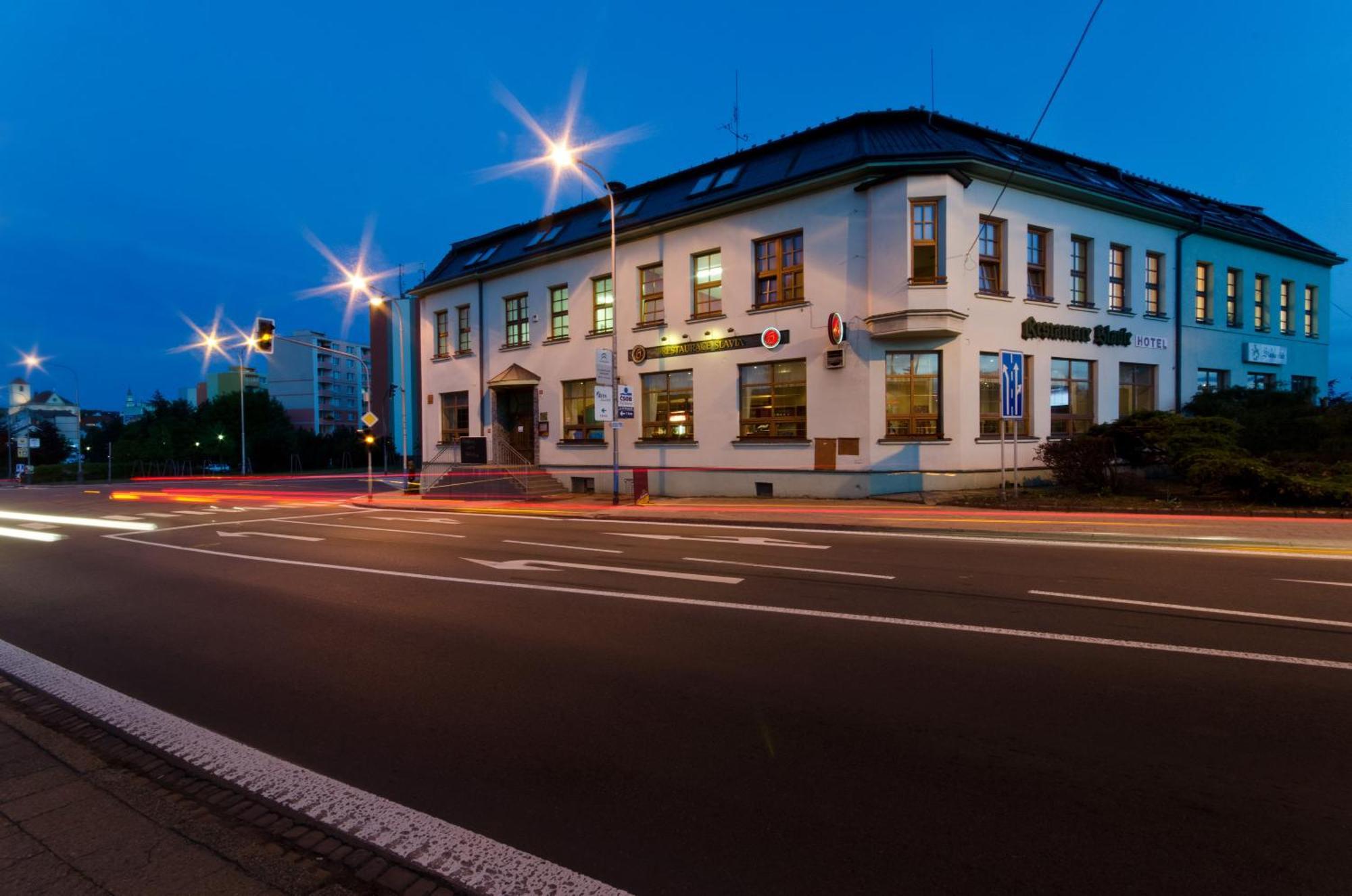 Hotel Slavia Boskovice Buitenkant foto