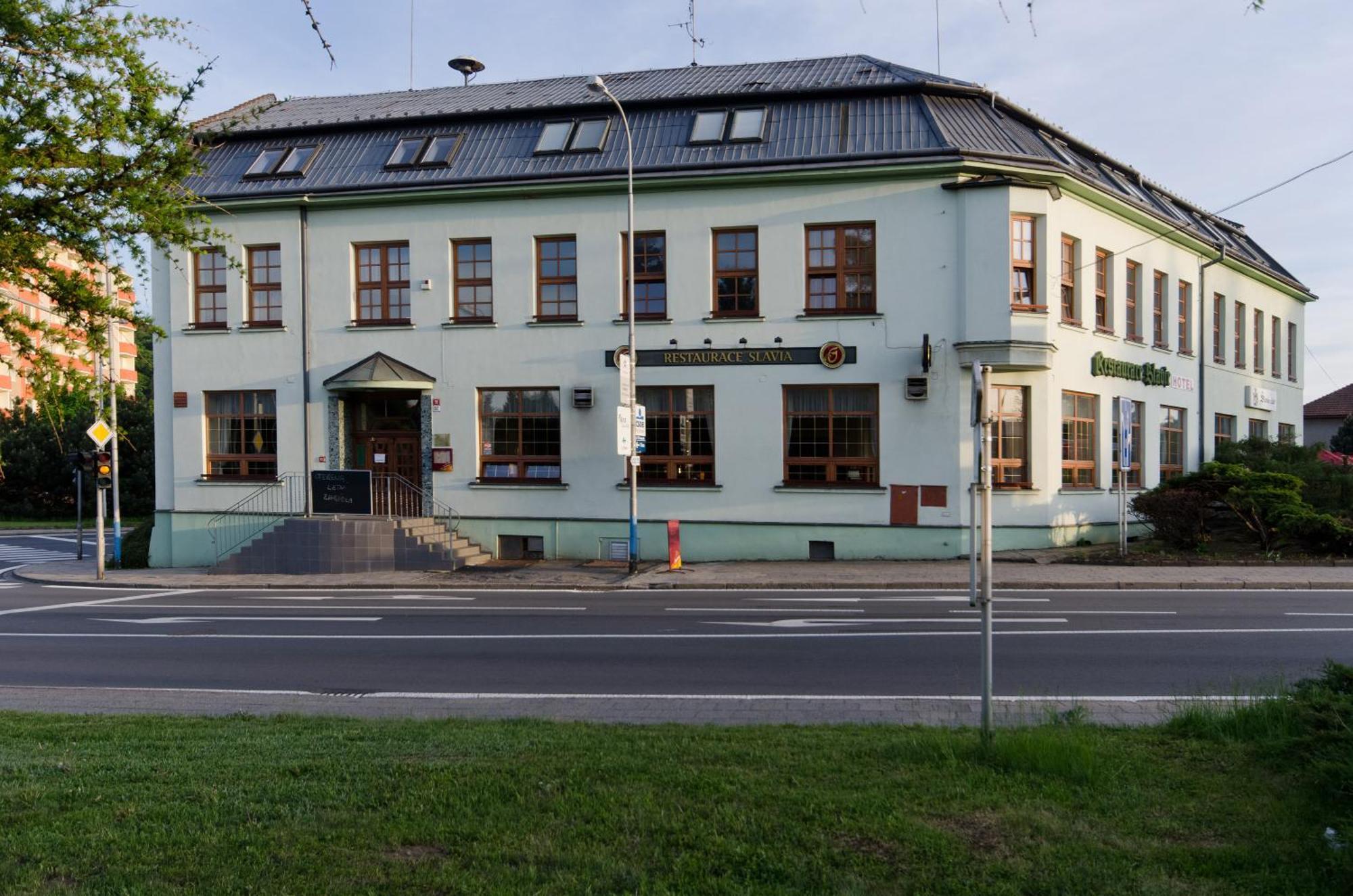 Hotel Slavia Boskovice Buitenkant foto