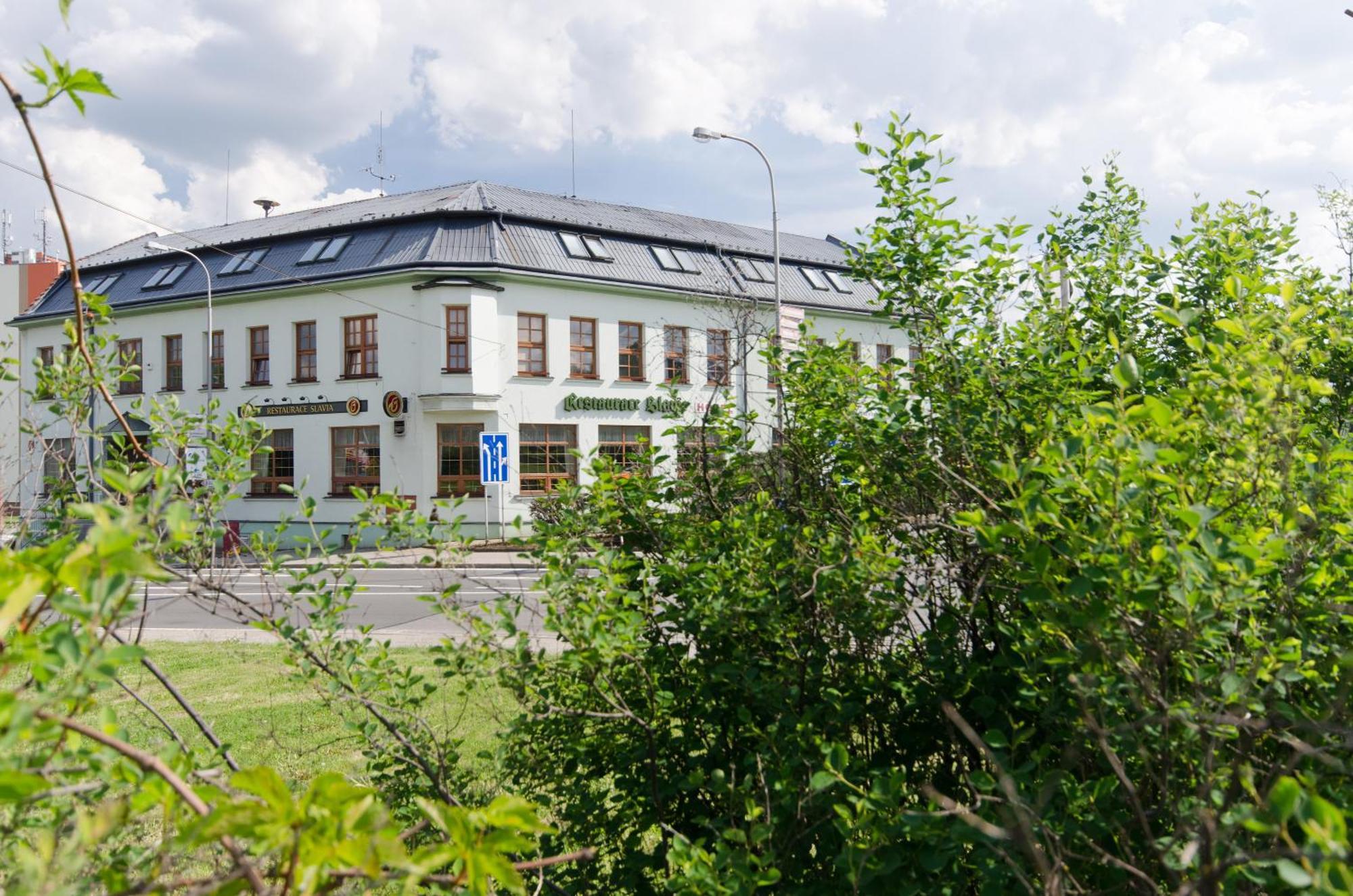 Hotel Slavia Boskovice Buitenkant foto