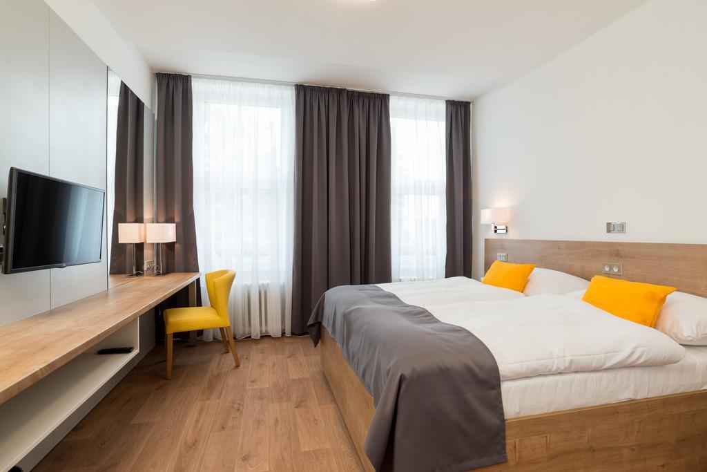 Hotel Slavia Boskovice Buitenkant foto
